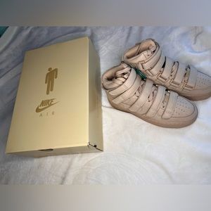 Nike x Billie Eilish Air Force 1 high ‘07 Velcro